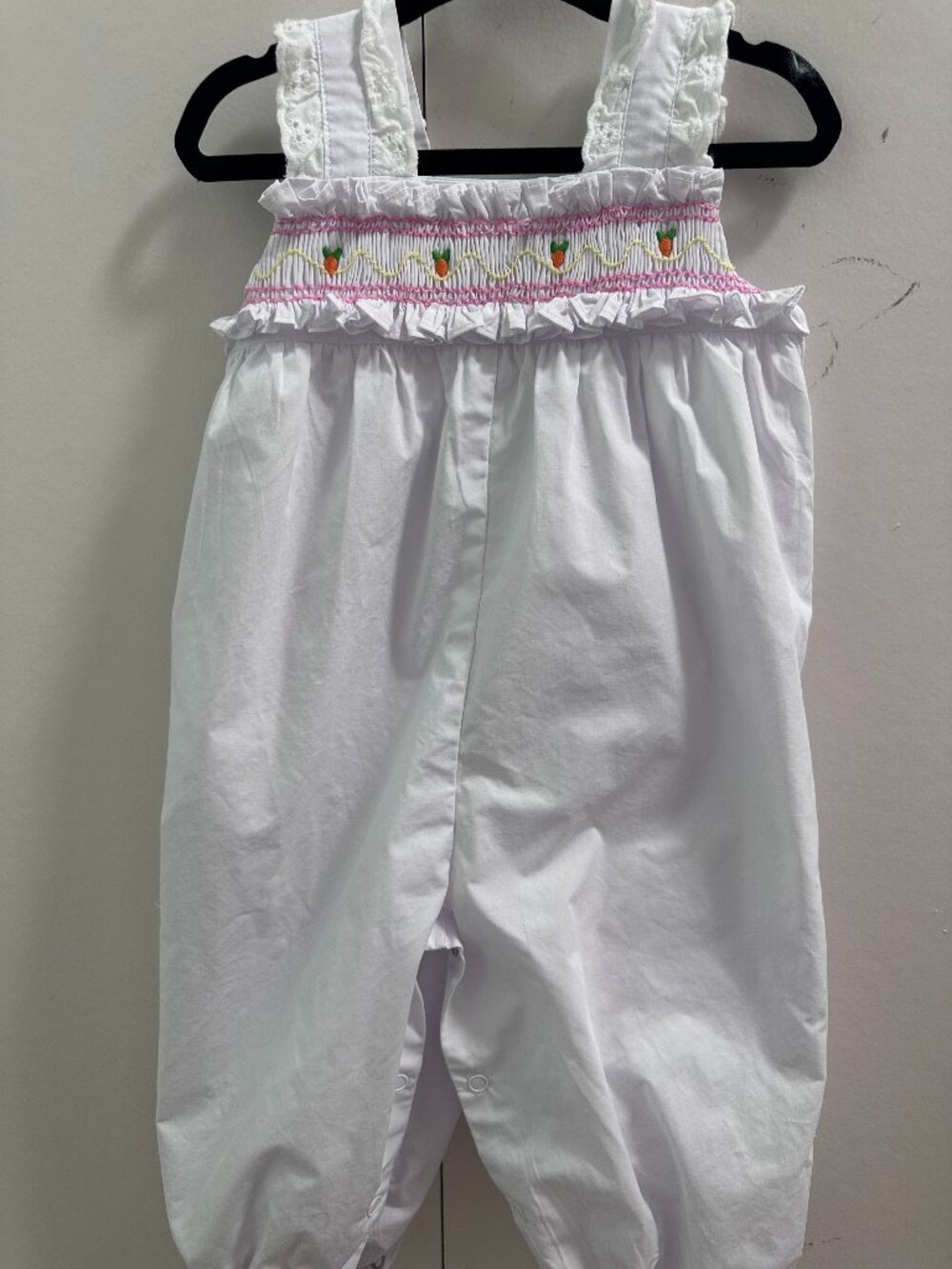 The Beaufort Bonnet Company Ritzy Smocked Carrot Romper